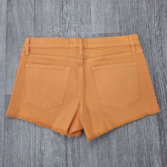 NWT Frame Denim Le Cutoff Shorts in Sundown - Picture 3 of 6